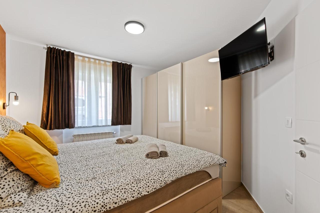 Apartment Masha Novigrad Istria Exterior foto